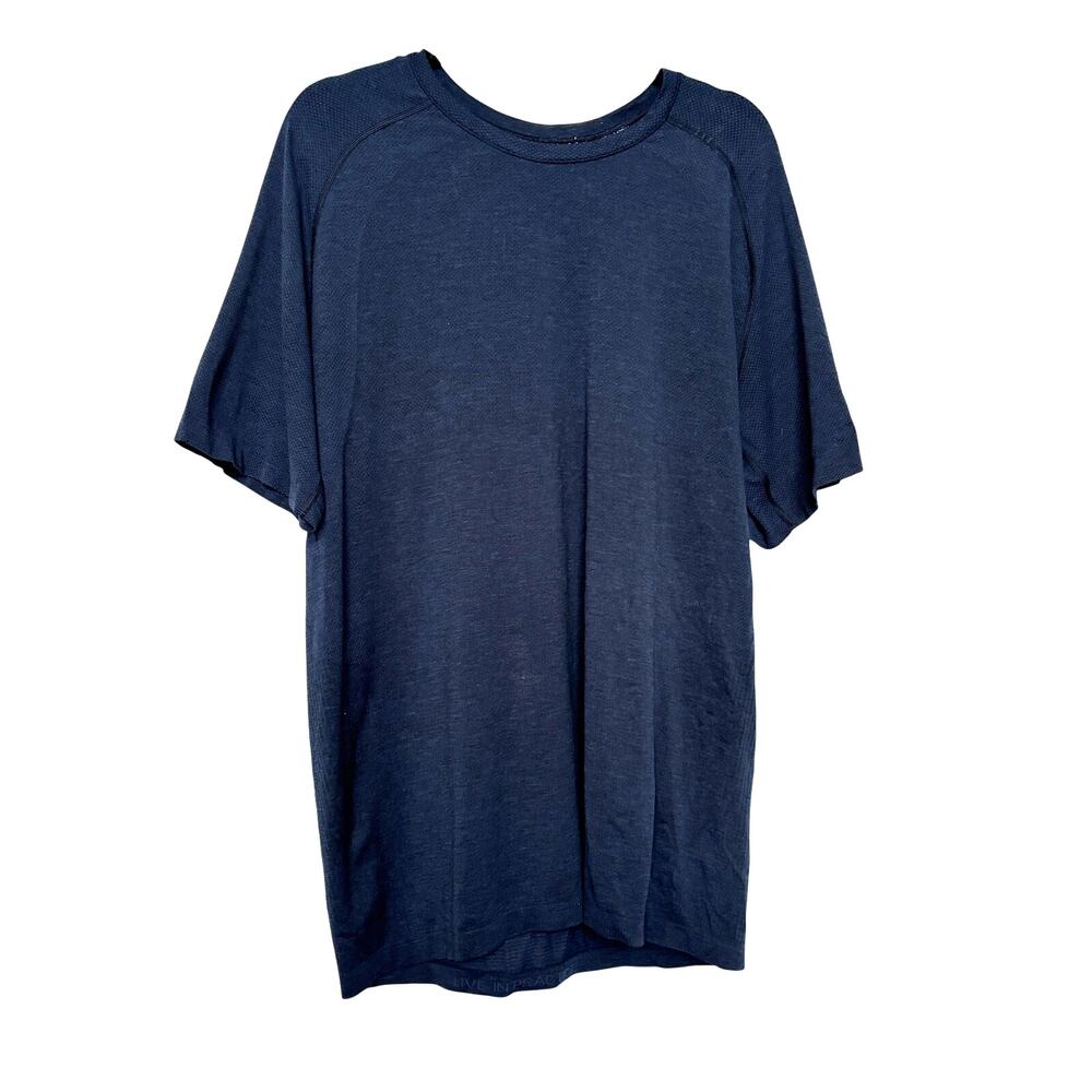 Lululemon Athletica Men's Blue T-shirt Shirt Tee Short Sleeve Athletic Gym